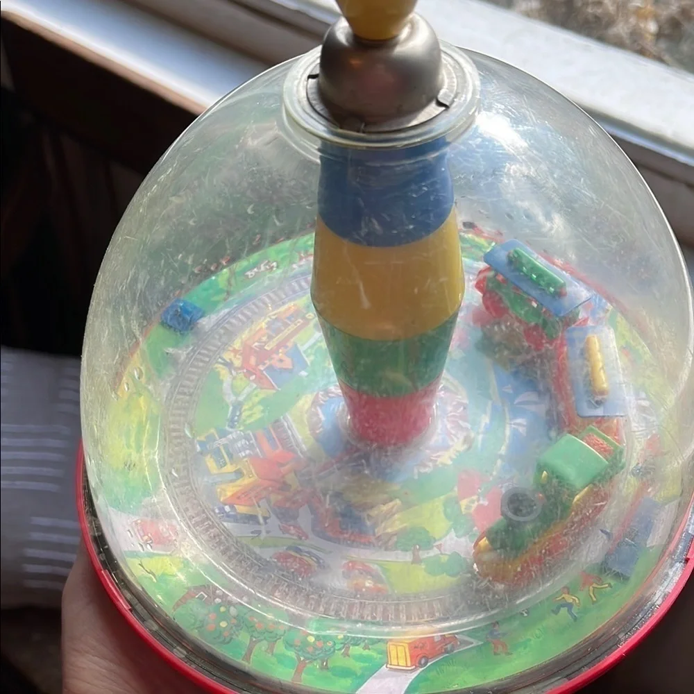 Vintage Plastic SPINNER TOY, Spinner Train Toy, USSR, 1980s